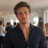 AI-genererat porträtt av Viktor